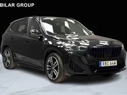 Svart Begagnad 2024 BMW X1 SUV | 529 000 kr