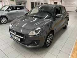 Grå Begagnad 2021 Suzuki Swift Halvkombi | 157 900 kr (Marknadspris)