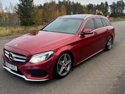 Röd Begagnad 2015 Mercedes C250 AMG Kombi | 164 000 kr (Marknadspris)