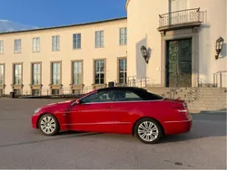 Röd Begagnad 2011 Mercedes E250 Cab | 194 900 kr (Marknadspris)