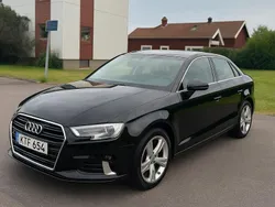 Svart Begagnad 2017 Audi A3 Comfort Sedan | 158 900 kr (Bra pris)