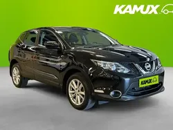 Svart Begagnad 2016 Nissan Qashqai SUV | 154 900 kr