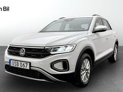 Vit Begagnad 2023 VW T-Roc Life SUV | 289 900 kr (Marknadspris)