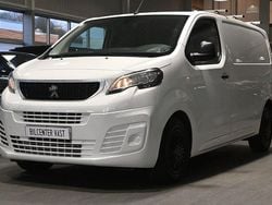 Vit Begagnad 2017 Peugeot Expert Van | 159 000 kr (Marknadspris)