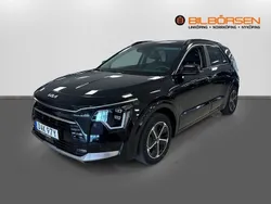 Svart Begagnad 2022 Kia Niro Advance SUV | 309 900 kr (Lite dyr)