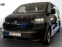 Svart (midnight black metallic) Ny 2025 VW T6.1 Van | 523 375 kr (Lite dyr)