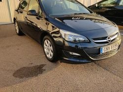 Svart Begagnad 2015 Opel Astra Enjoy Halvkombi | 59 000 kr (Bra pris)