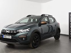 Grön Ny 2025 Dacia Sandero Extreme Halvkombi | 255 200 kr (Marknadspris)