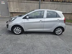 Grå Begagnad 2013 Kia Picanto Halvkombi | 37 000 kr (Bra pris)