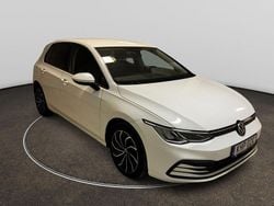 Vit Begagnad 2021 VW Golf VIII Halvkombi | 189 900 kr (Bra pris)