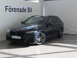 Svart Begagnad 2024 BMW 520 M Sport Kombi | 489 000 kr (Marknadspris)