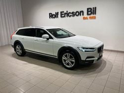 Vit Begagnad 2018 Volvo V90 CC Plus Kombi | 229 500 kr (Marknadspris)