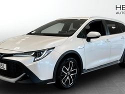 Vit (white) Begagnad 2020 Toyota Corolla Kombi | 239 900 kr (Marknadspris)