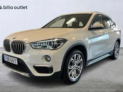 Vit Begagnad 2016 BMW X1 xLine SUV | 179 900 kr (Marknadspris)