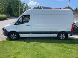 Vit Begagnad 2019 Mercedes Sprinter Van | 215 000 kr