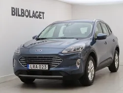 Blå Begagnad 2022 Ford Kuga Titanium SUV | 209 800 kr (Marknadspris)