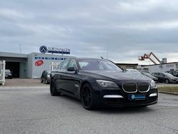 Svart Begagnad 2008 BMW 750 Sedan | 129 200 kr (Marknadspris)