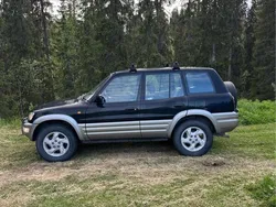 Svart Begagnad 2000 Toyota RAV4 SUV | 65 000 kr