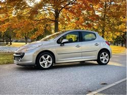 Grå Begagnad 2007 Peugeot 207 GT Halvkombi | 26 000 kr (Bra pris)