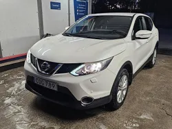Vit Begagnad 2014 Nissan Qashqai SUV | 85 000 kr (Bra pris)