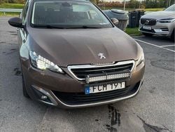 Brun Begagnad 2015 Peugeot 308 Allure Kombi | 62 000 kr (Marknadspris)