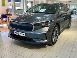 Grå Begagnad 2022 Skoda Enyaq iV Family SUV | 329 900 kr (Bra pris)