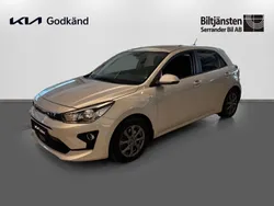 Grå Begagnad 2022 Kia Rio Advance Halvkombi | 189 900 kr (Lite dyr)