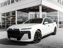 Vit Begagnad 2023 BMW i7 Executive Sedan | 1 449 000 kr
