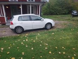 Vit Begagnad 2008 VW Golf VI Halvkombi | 10 000 kr (Superpris)