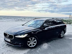 Svart Begagnad 2017 Volvo V90 Business Edition Kombi | 179 800 kr (Marknadspris)