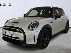 Silver Begagnad 2022 Mini Cooper SE Classic Halvkombi | 209 900 kr (Marknadspris)