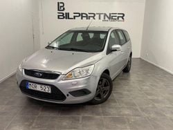 Grå Begagnad 2009 Ford Focus Trend Kombi | 28 900 kr (Marknadspris)