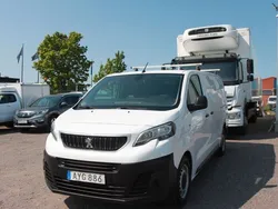 Vit Begagnad 2017 Peugeot Expert Van | 149 000 kr (Marknadspris)