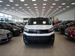 Vit Ny 2025 Opel Vivaro Van | 479 900 kr (Marknadspris)