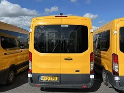 Gul Begagnad 2019 Ford Transit Kombi | 137 000 kr (Bra pris)