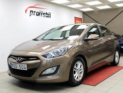 Ljusbrun Begagnad 2012 Hyundai i30 Halvkombi | 84 900 kr (Marknadspris)