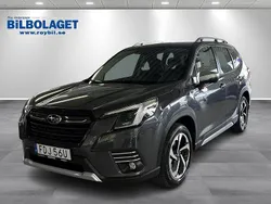 Grå Begagnad 2023 Subaru Forester SUV | 419 900 kr (Lite dyr)