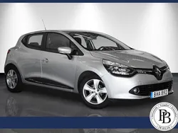 Silver Begagnad 2015 Renault Clio IV Dynamique Halvkombi | 89 900 kr (Marknadspris)
