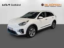 Vit Begagnad 2021 Kia e-Niro Advance SUV | 279 899 kr (Lite dyr)