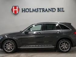 Grå Begagnad 2019 Mercedes GLC220 AMG SUV | 379 900 kr (Marknadspris)