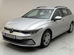 Silver Begagnad 2021 VW Golf VIII | 224 900 kr (Marknadspris)