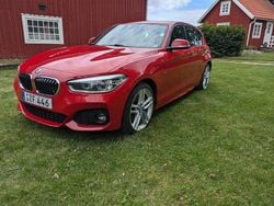 Röd Begagnad 2017 BMW 118 M Sport Halvkombi | 139 500 kr (Bra pris)