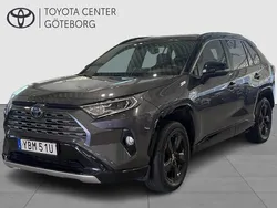 Grå Begagnad 2019 Toyota RAV4 Hybrid Style SUV | 294 900 kr (Marknadspris)