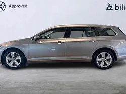Silver Begagnad 2023 VW Passat GT Kombi | 339 000 kr (Marknadspris)