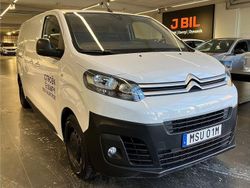 Vit (icy white) Begagnad 2023 Citroën e-Jumpy Business Class Minibuss | 412 375 kr (Marknadspris)