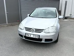 Silver Begagnad 2007 VW Golf V Trendline Halvkombi | 25 900 kr (Bra pris)