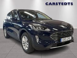 Blå Begagnad 2022 Ford Kuga Titanium SUV | 299 900 kr (Dyr)