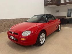 Röd Begagnad 1997 MG F Cab | 52 900 kr