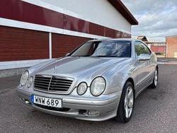 Silver Begagnad 2000 Mercedes CLK320 Avantgarde Sportkupé | 40 000 kr (Marknadspris)