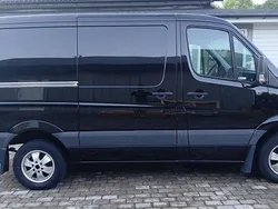 Svart Begagnad 2014 VW Crafter Van | 140 000 kr (Lite dyr)